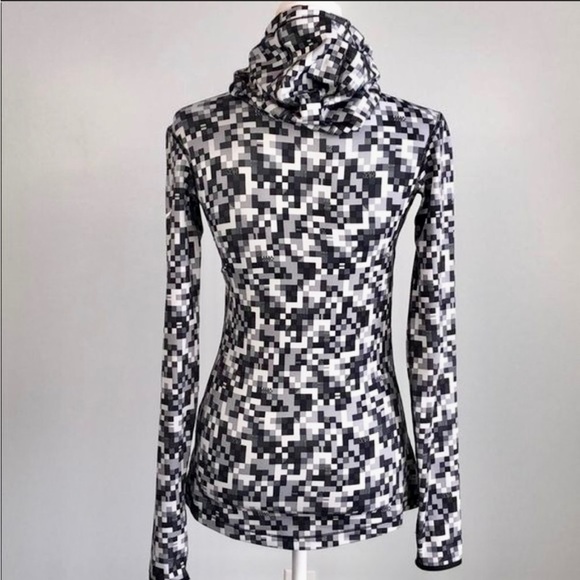 Nike Pro Dri-fit Long-sleeve Pullover Hoodie Activewear Sport Top Workout XS - Picture 3 of 6